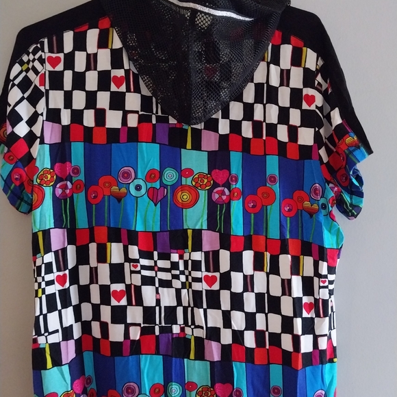 Beautiful vest size medium - Picture 3 of 3